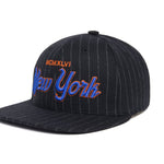 The DTC Chalk Pinstripe MCMXL VI New York - Sort/hvid Pinstripe - Headz Up 